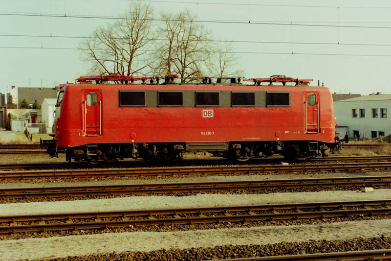 1996-06-xx_235