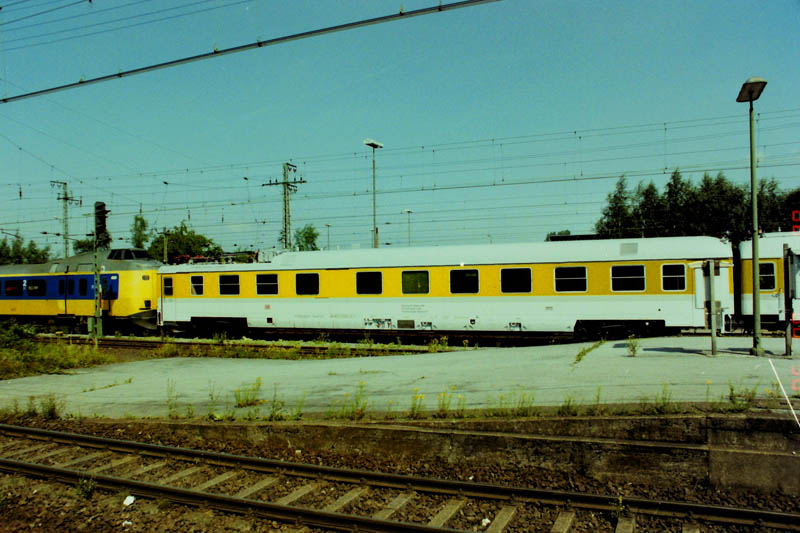 1998-08-xx_017