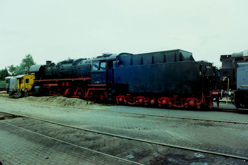 1999-08-xx_203