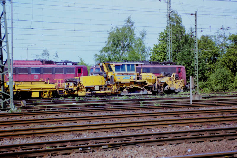 2001-05-xx_007