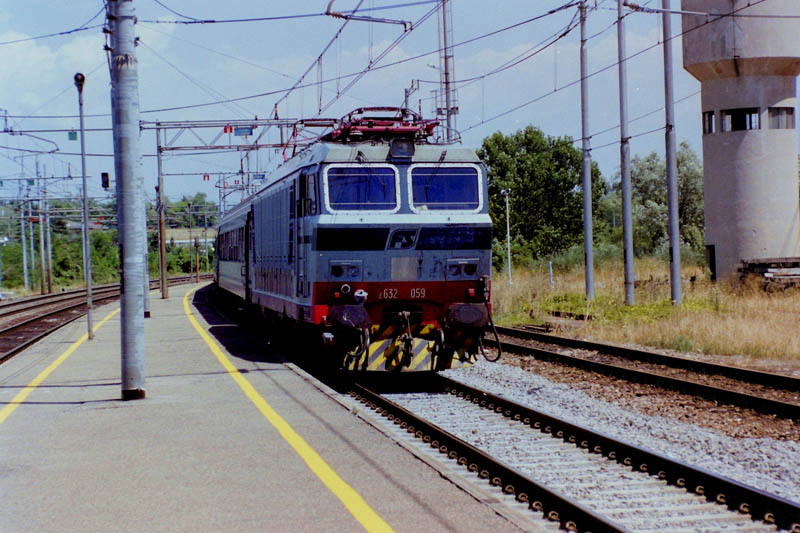 2001-07-xx_058