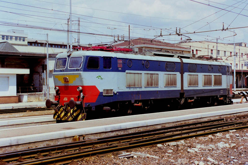 2001-07-xx_071