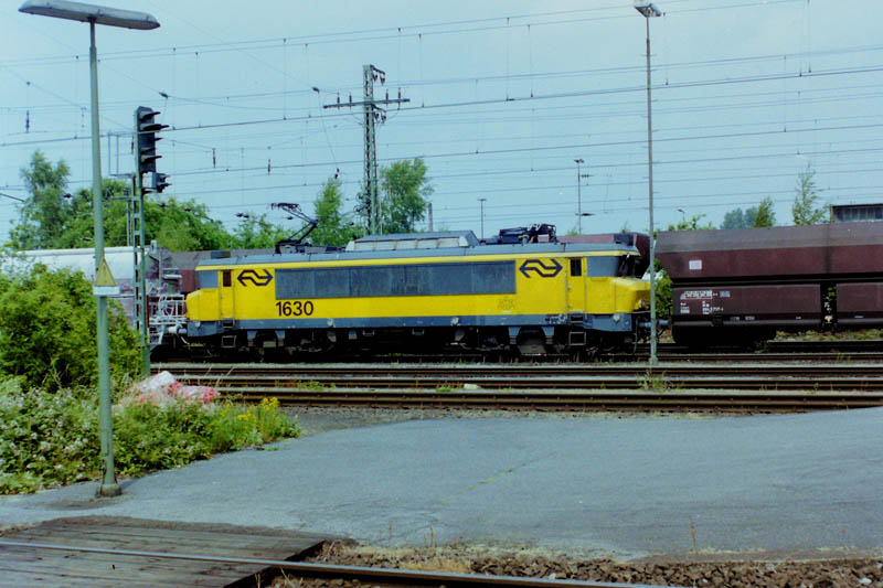 2001-07-xx_077
