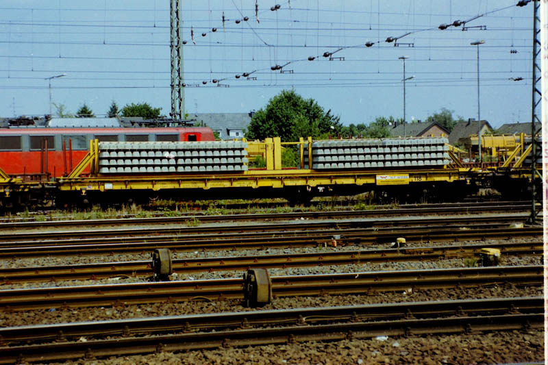 2002-08-xx_054