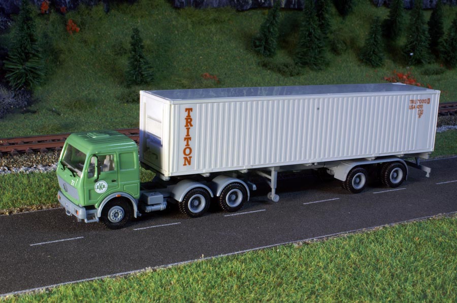 MB NG 73-40-Triton wit